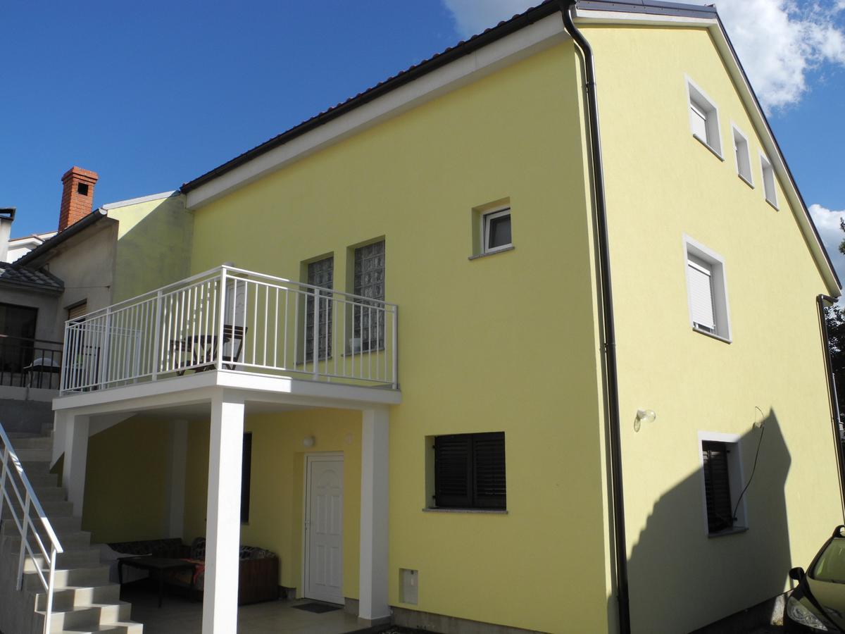 Apartments Nives ซริกเวนิซา ภายนอก รูปภาพ