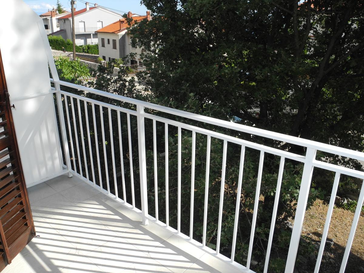 Apartments Nives ซริกเวนิซา ภายนอก รูปภาพ